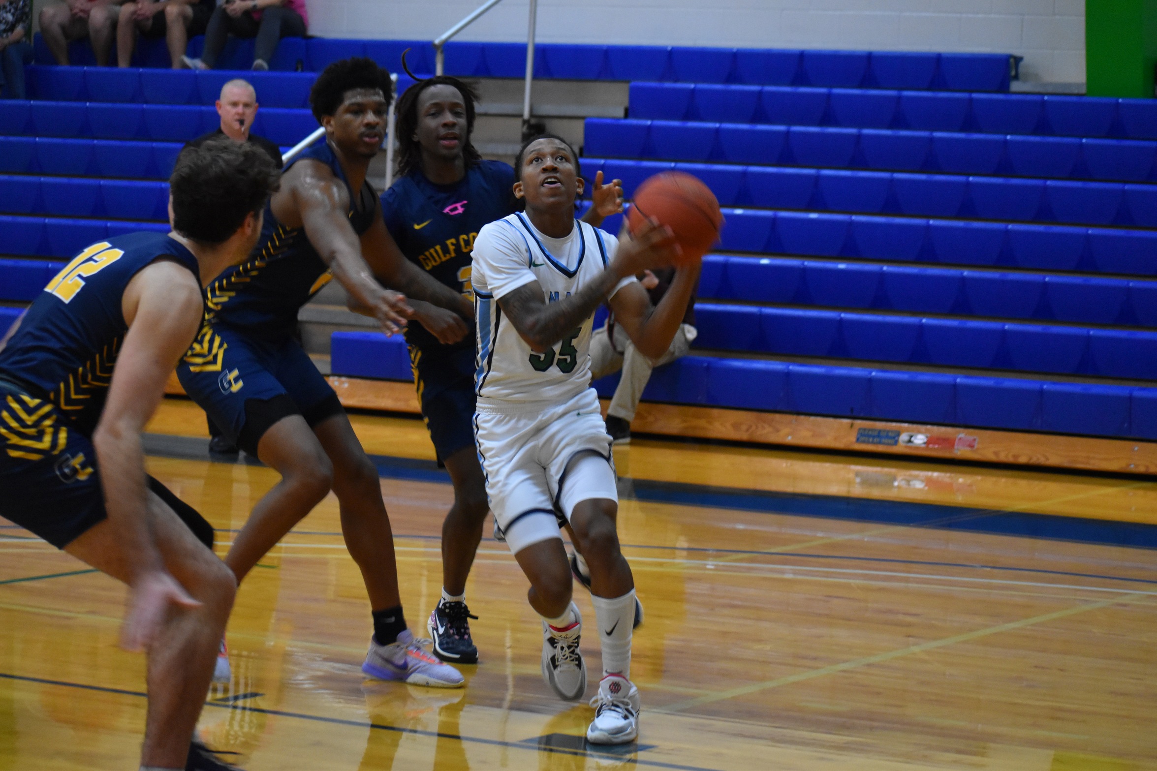 Manatees Bounce Back With a 69-65 Win Over Pensacola